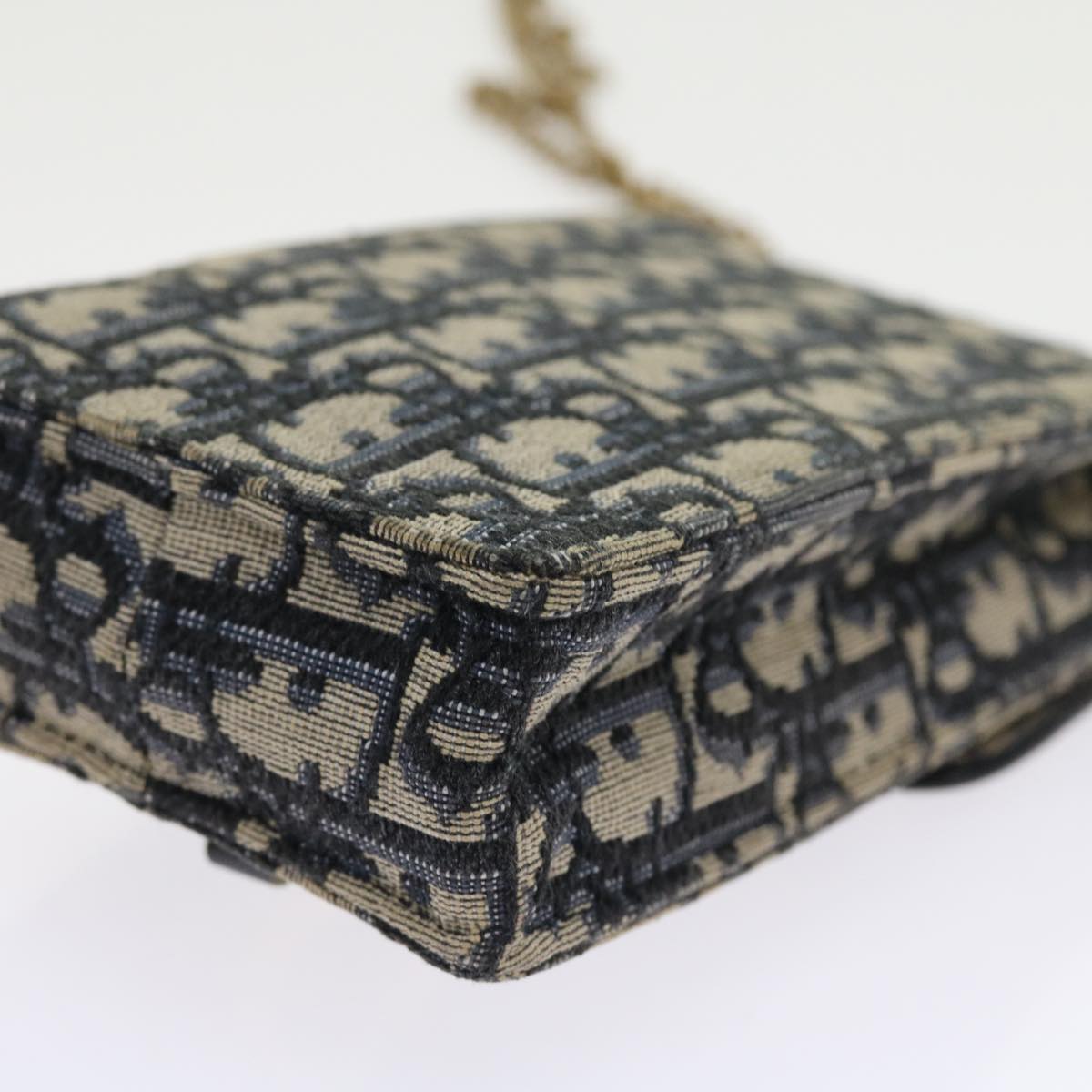 Trotter Cross Body Bag