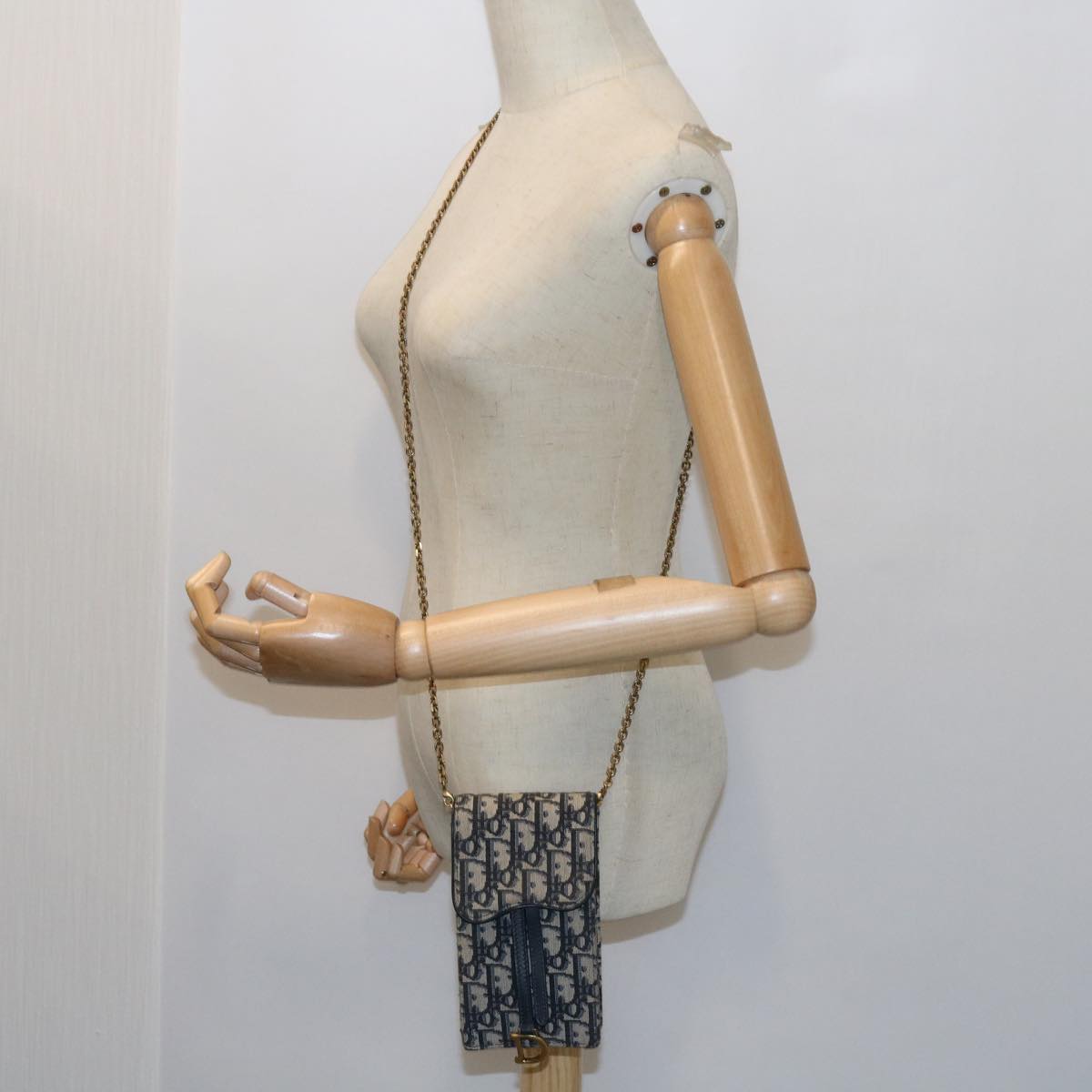 Trotter Cross Body Bag