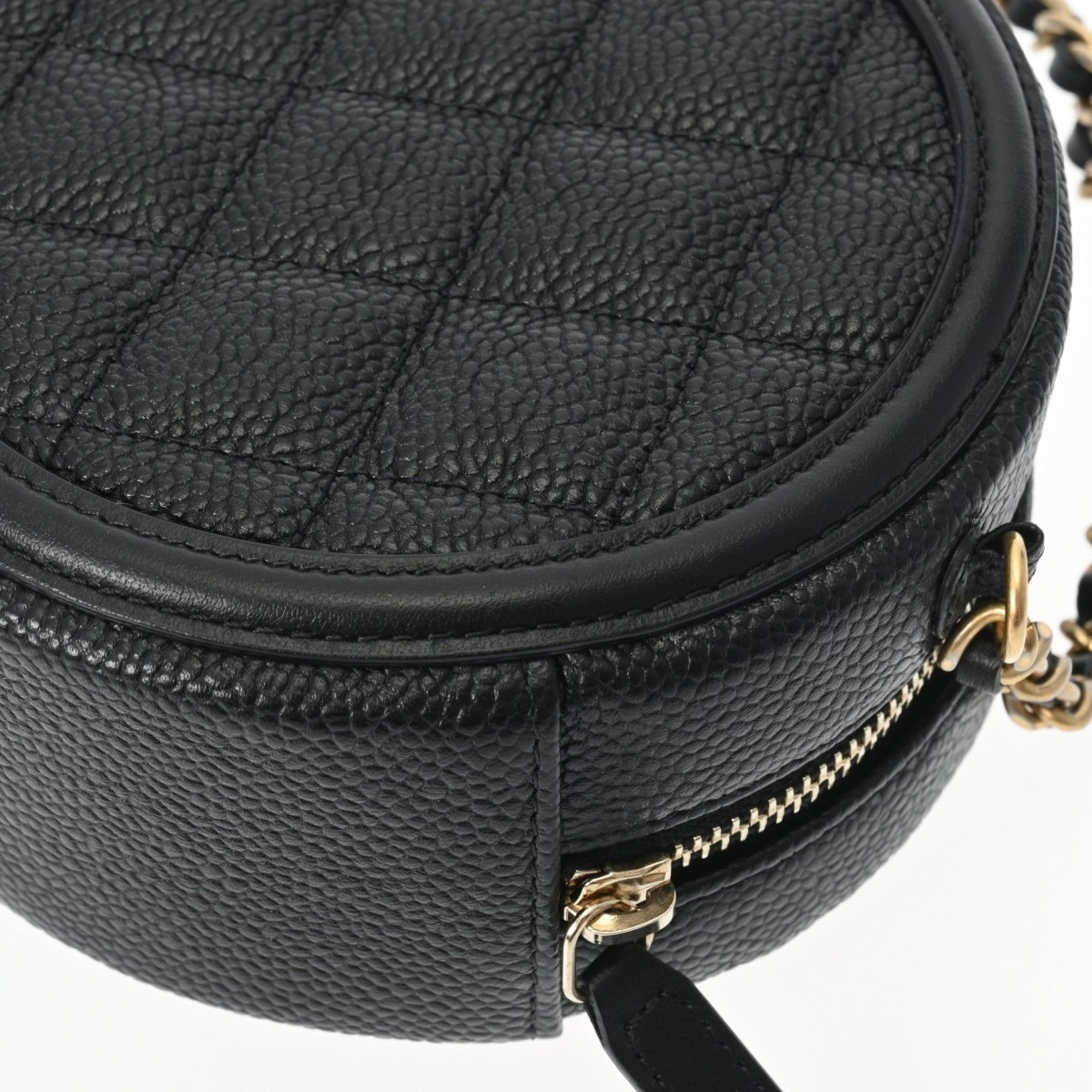 CC Filigree Cross Body Bag